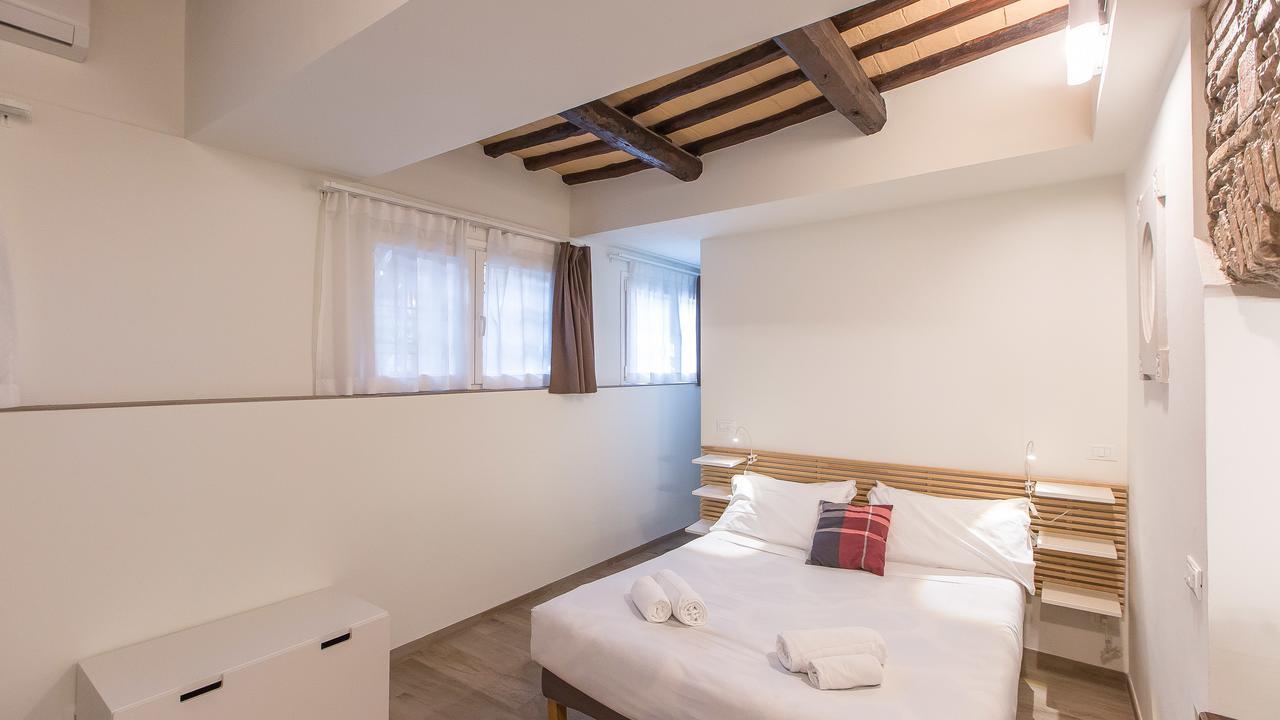 Appartement In Trastevere White